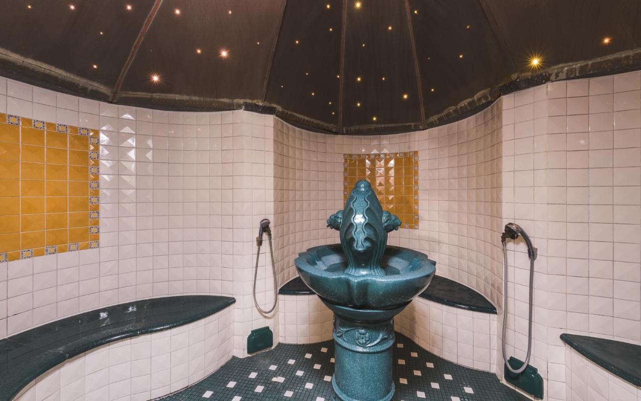 Sporthotel Exclusive Сан-Виджилио-ди-Мареббе Экстерьер фото